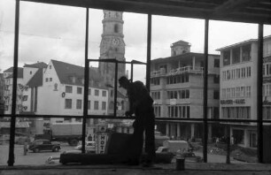 Stuttgart: Ausblick auf Marktplatz, vom Glashaus im Bau