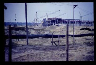 Flughf. Tegel Bau 4.9.71.