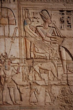 Tempelkomplex Medinet Habu/Luxor, Pharaonendarstellung