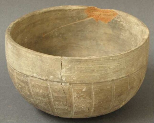 Clay vessel