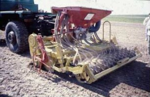 Fotografie: Sämaschine, Drillkombination, Pneumatische Verteilung, Breitsaat