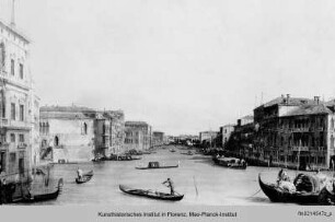 Canal Grande da Ca' Foscari verso Ca' Balbi