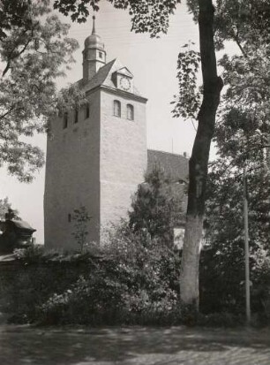 Pomßen westlich Grimma. Dorfkirche. Süd-Westansicht