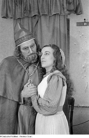 Szenen aus der Oper "Simone Boccanegra" von Giuseppe Verdi an der Städtischen Oper (heute Deutsche Oper) Berlin