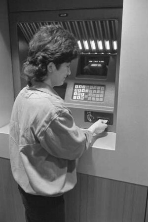 Geldscheinautomaten der Stadtsparkasse Karlsruhe