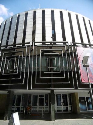 Dresden: Rundkino