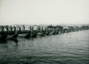 Brückenbau über den Njemen bei Kowno, Sowjetunion, 1941