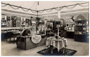 Haus der Frau. Abteilung Kunstgewerbliche Entwürfe [Weltausstellung für Buchgewerbe und Graphik, Leipzig 1914 : Offizielle Ansichtskarte]