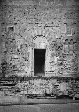 Ostportal: Puerta del Sagrario