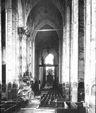 Danzig / Gdansk, Marienkirche, Langhaus nach Osten