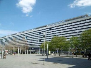 Dresden: Wohnzeile Prager Straße