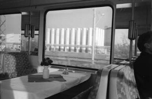 Bahnfahrt nach Prag