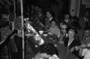 Basel: Kaffee Bar, Narok, von oben