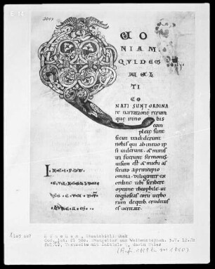 Evangeliar aus Weihenstephan — Initiale Q (uoniam) mit dem Symbol des Evangelisten Lukas, Folio 93recto