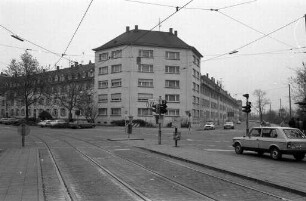 Zurückstellung der Ausbaumaßnahmen für den Verkehrsknoten Rüppurrer Straße/ Stuttgarter Straße