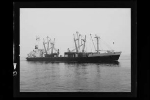 Bertram Rickmers (1979), Frachtschiff, Rickmers-Linie KG, Hamburg, Bau-Nr. 1013