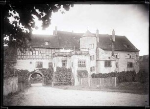 Schloß; Eingangsseite