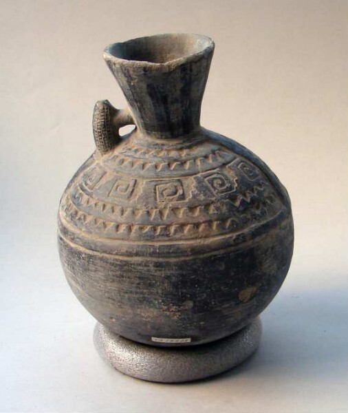 Clay vessel