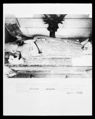 Grabmal des Rollon (gestorben 932)