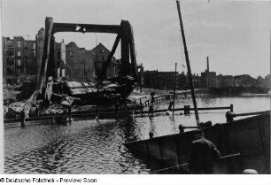 Berlin-Mitte, ehemalige Admiral-Scheer-Brücke über den Berlin-Spandauer Schifffahrtskanal