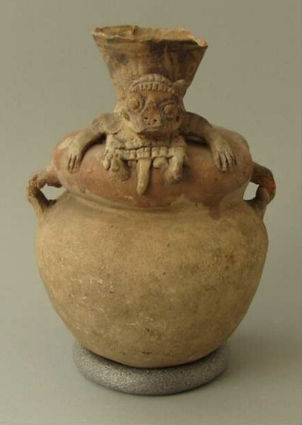 Clay vessel