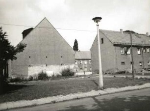 Cossebaude-Gohlis, Gartenstraße 25. Vierseithof (1801/1850). Ansicht vom Grünen Weg