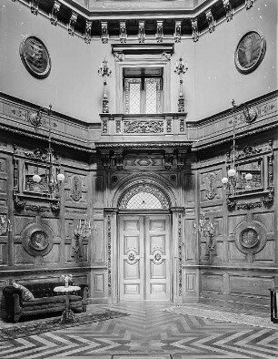 Dresden, Villa Rosa : Dresden. Villa Rosa. Innenansicht der Diele