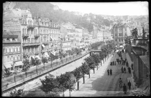 Karlsbad. Kreuz- und Sprudelgasse, Mühlbrunn-Quai gegen Stadthaus