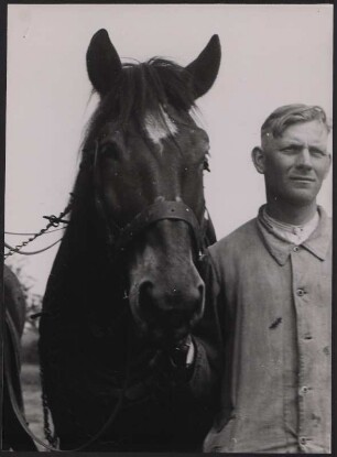 Bauer und sein Pferd