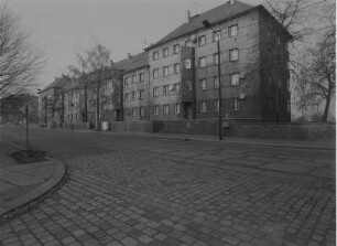 Dresden-Friedrichstadt, Pennricher Straße 2, 2b, 4, 4b, 6. Wohnhäuser (Städtische Pflegerwohnungen; 1925-1926, P. Wolf)
