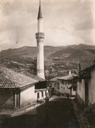 Bosnien und Herzegowina. Sarajevo, eine der vielen Vorstadtmoscheen