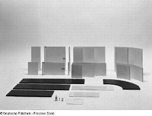 Konstruktionsteile für Anbaumöbel (1977; Hochschule für Kunst und Design Halle (Burg Giebichenstein))