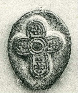 Deckel oder Stempel mit Kreuz
