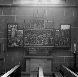 Sippenaltar — Gottvater mit musizierenden Engeln