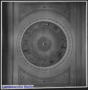 [Im Preußischen Finanzministerium eingebauter Saal des Weydingerhaus 1934*]. Ursprünglicher Standort Unterwasserstraße 5