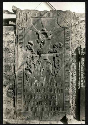 bei Hochspeyer, Grabstein Doro von Dalsheim, 1510