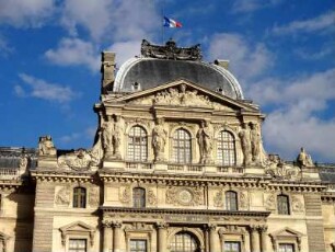 Paris: Louvre