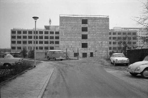 Neubau der II. Medizinischen Klinik der Städtischen Krankenanstalten Karlsruhe