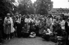 31. Tagung 1981 (29.6.-3.7.) Mediziner; Mainau: Zuschauer bei der Verabschiedung der Preisträger vor dem Schloss