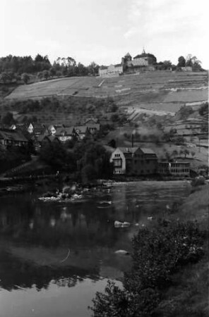 Gernsbach: Schloss Eberstein mit Murg