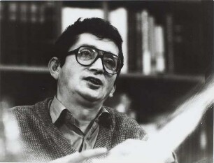 Omar Saavedra Santis