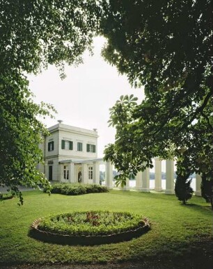Schloss Glienicke