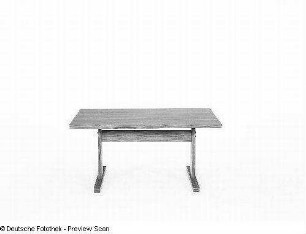 Couchtisch (Modell T 200)