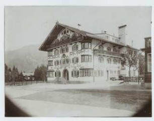 Haus St. Elisabeth (ehem. Neuhaus zur Post), Schliersee: Außenansicht