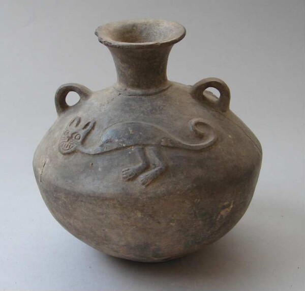 Clay vessel