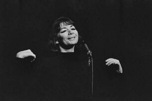 Juliette Gréco in Ostberlin, Bild 1. SW-Foto, 08.02.1968 © Kurt Schwarz.