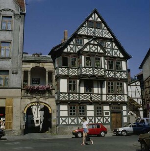 Meiningen. Ehemalige Posthalterei (Pfaffenrathsches Haus). Straßenansicht