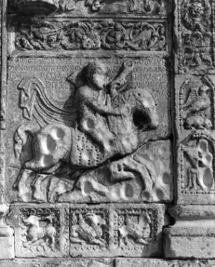 Bildfeld mit Reiter : Bildfeld mit Reiter. Bronze (1138). Verona, Kirche San Zeno Maggiore, Westfassade, Portal, Tür