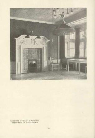 Landhaus Springer in Wannsee. Kaminwand im Speisezimmer