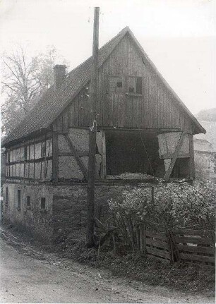 Fachwerkhaus in Nedaschütz : Bauwesen - Exterieur. Ort: Njezdašecy / Nedaschütz. Haus in der Dorfmitte von Nedaschütz.